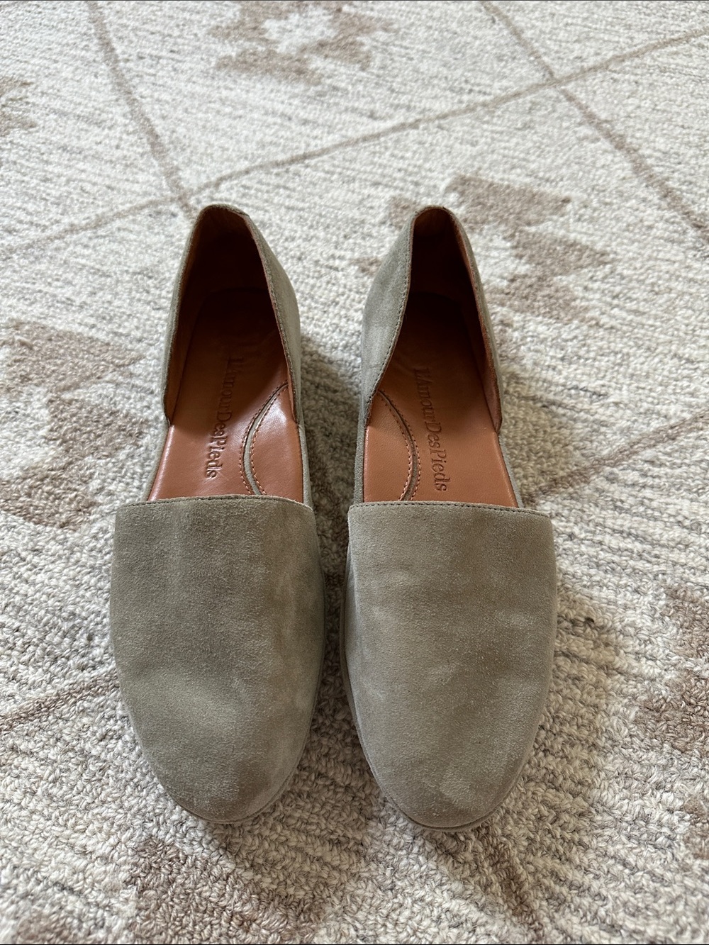 L’Amour Des Pieds Taupe Suede Slip-On Flats